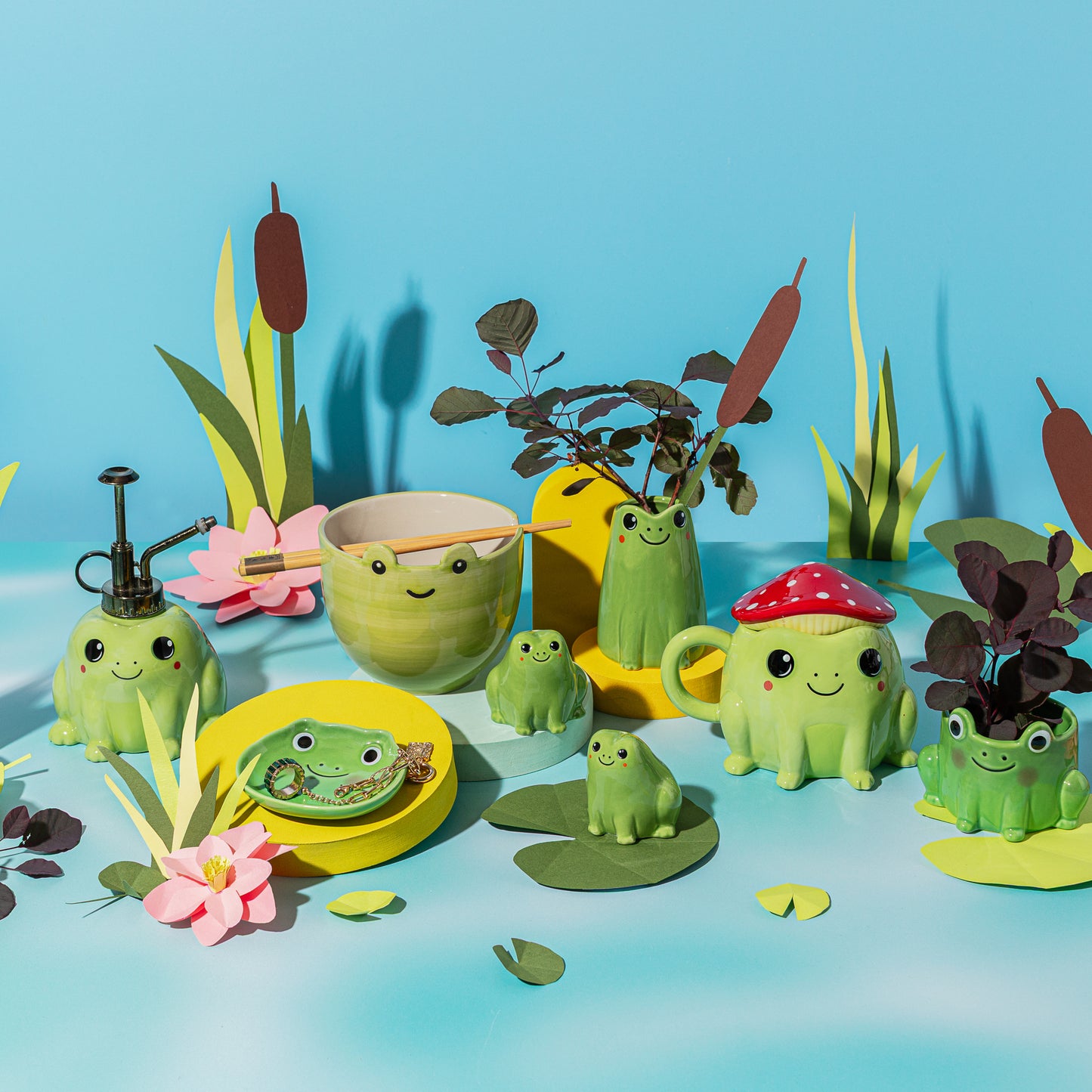 Frog Salt & Pepper Shakers By Sass & Belle